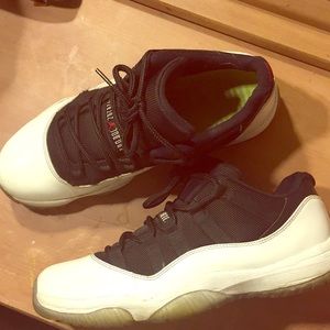 Jordan 11’s “tuxedos”